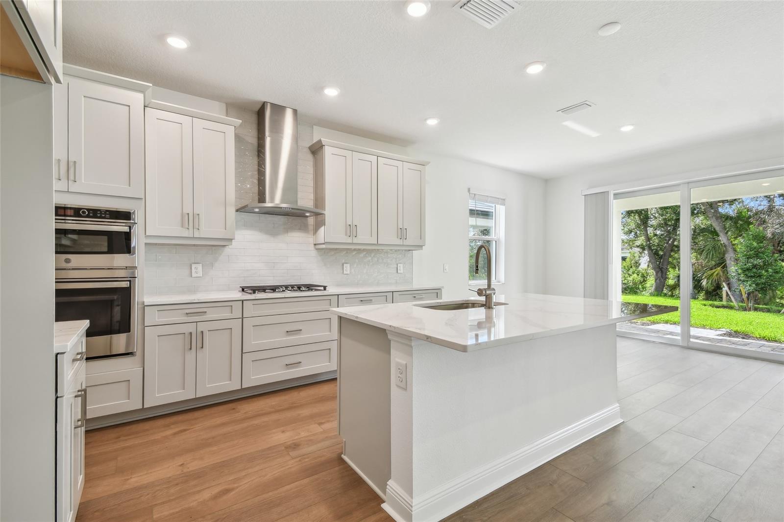 9681 CRYSTAL ISLES CIR, SARASOTA, FL, 34241