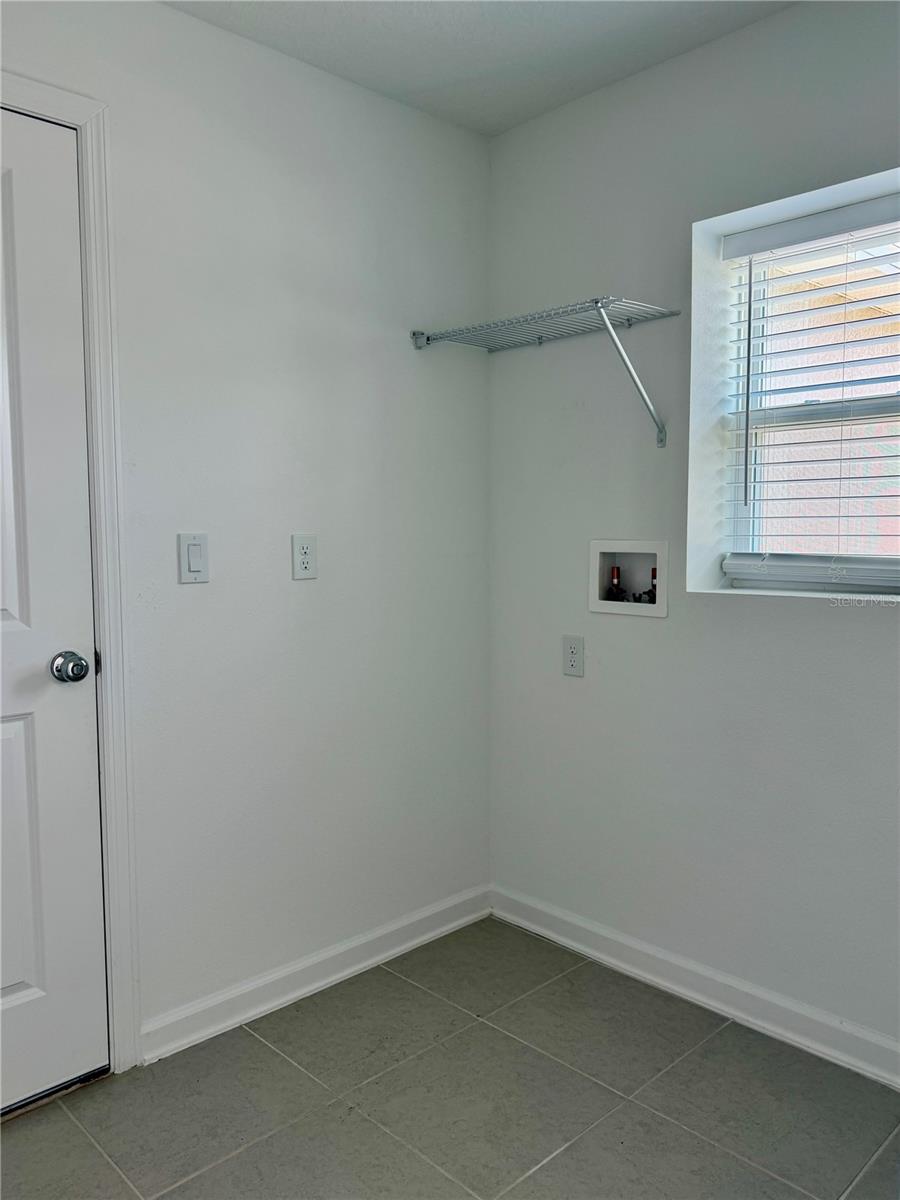 1139 BELLE ISLE LN, DAYTONA BEACH, FL, 32124