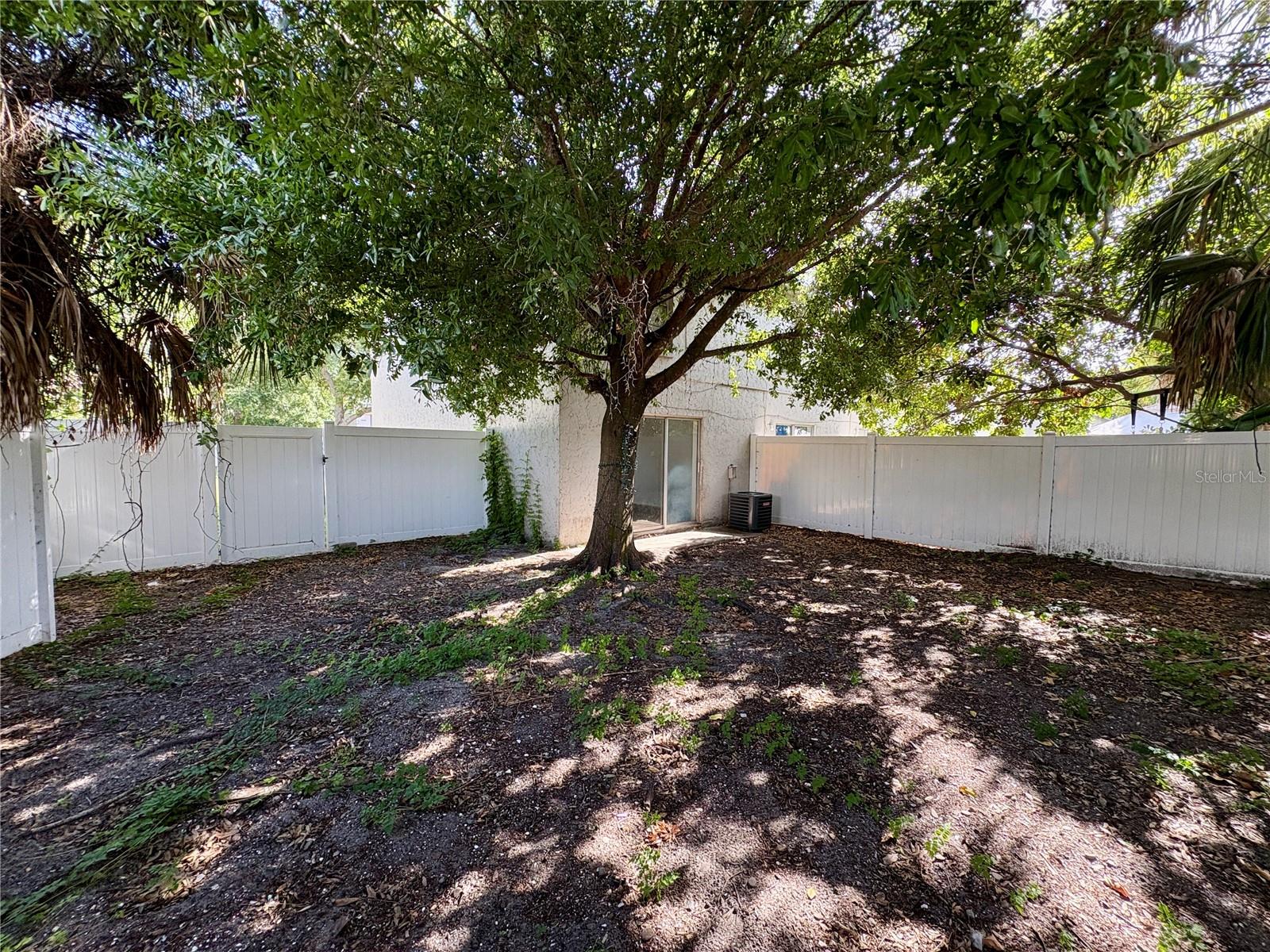 409 57TH AVENUE DR E #A, BRADENTON, FL, 34203