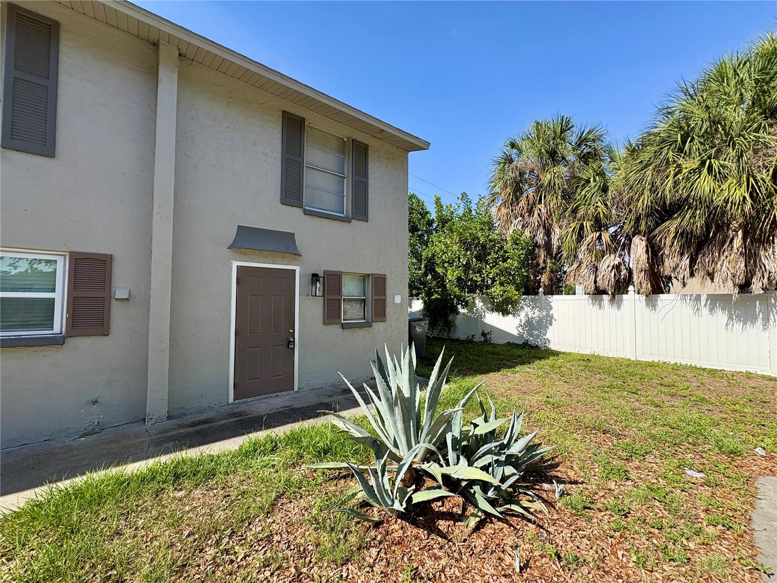 409 57TH AVENUE DR E #A, BRADENTON, FL, 34203
