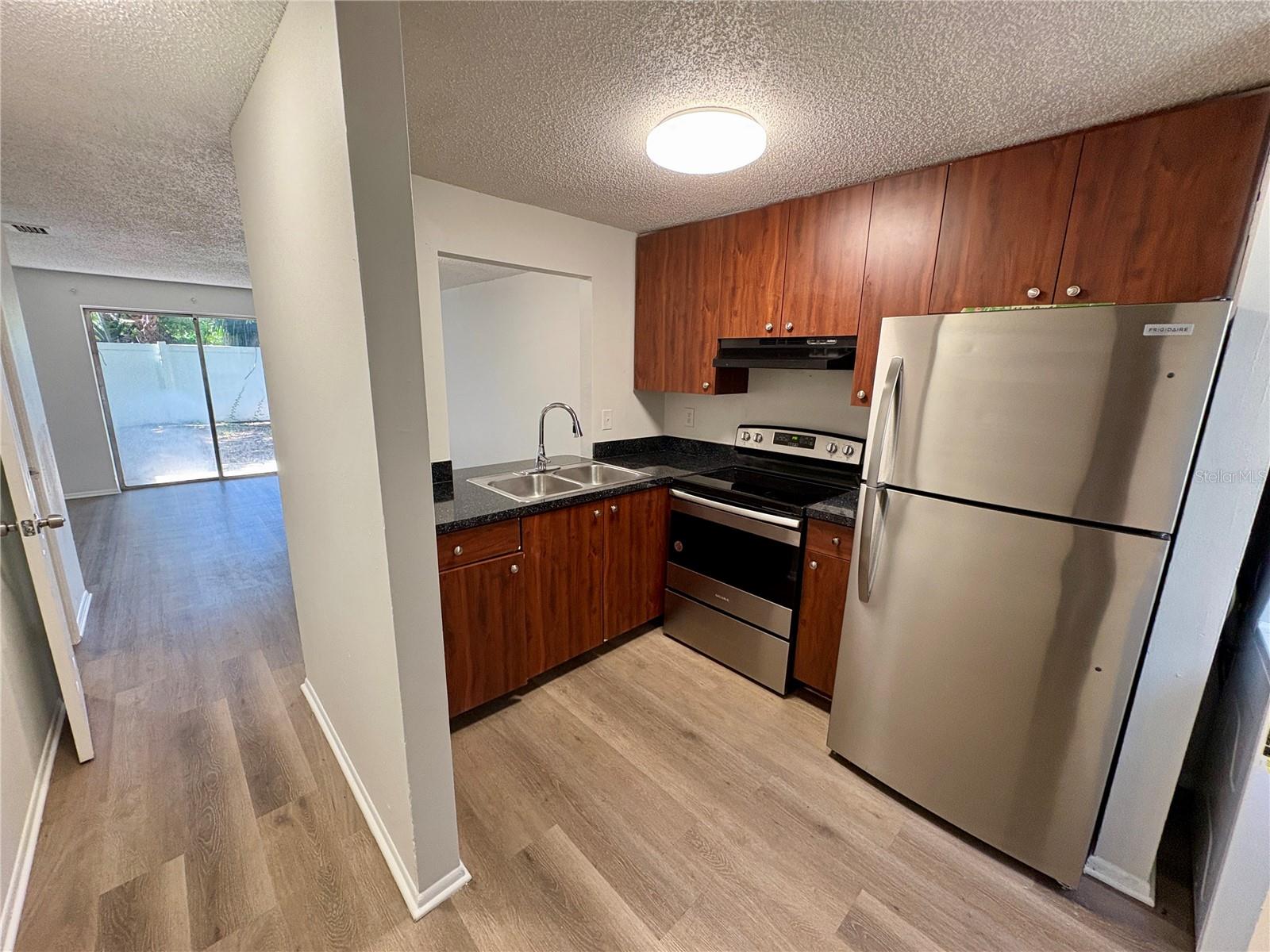 409 57TH AVENUE DR E #A, BRADENTON, FL, 34203