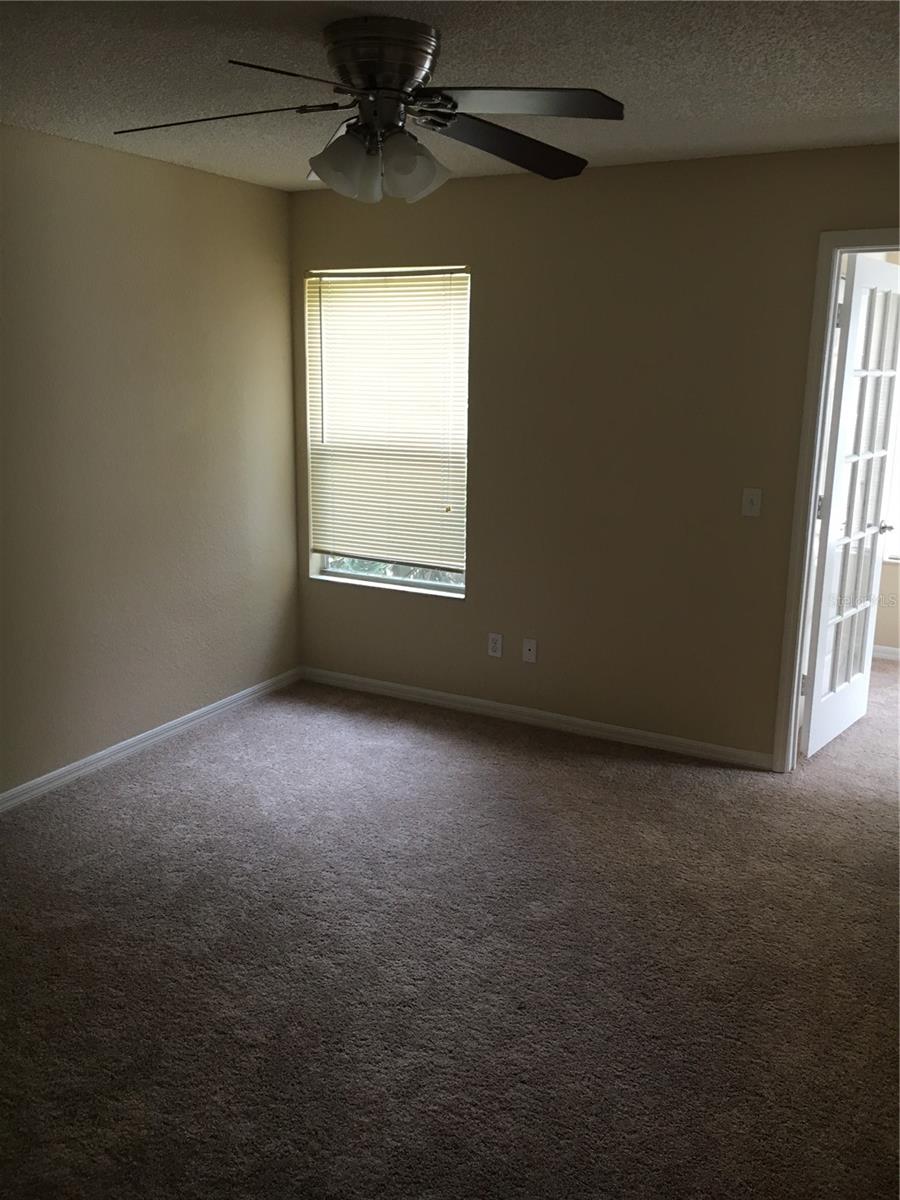 5120 CONROY RD #516, ORLANDO, FL, 32811