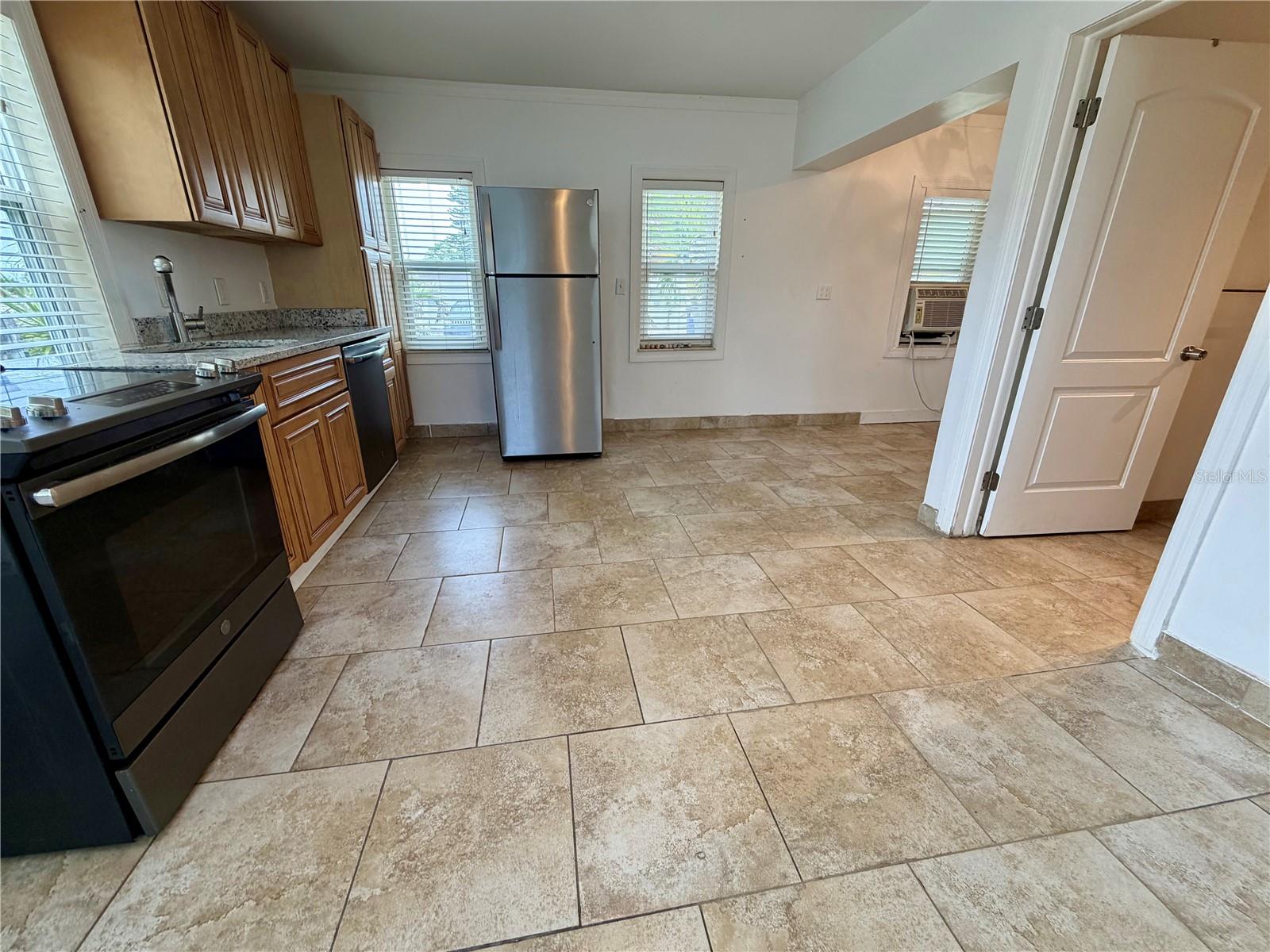 181 73RD AVE, ST PETE BEACH, FL, 33706