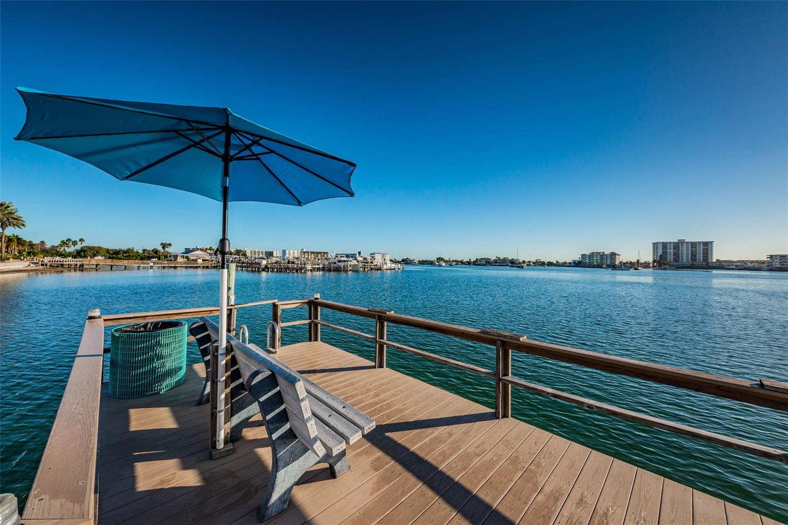 483 E SHORE DR #A4, CLEARWATER BEACH, FL, 33767