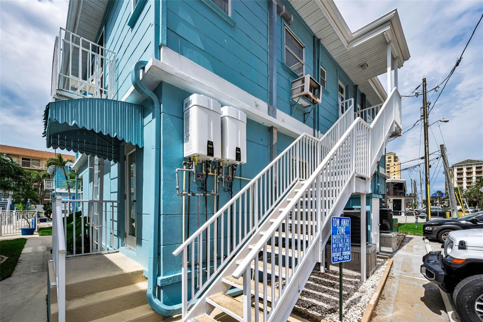 483 E SHORE DR #A4, CLEARWATER BEACH, FL, 33767