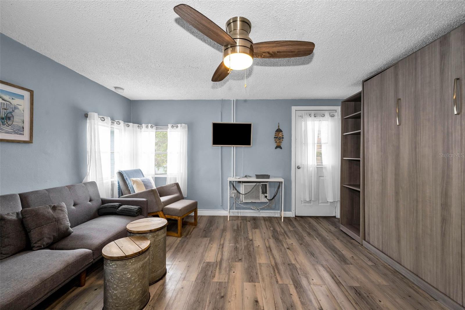 483 E SHORE DR #A4, CLEARWATER BEACH, FL, 33767