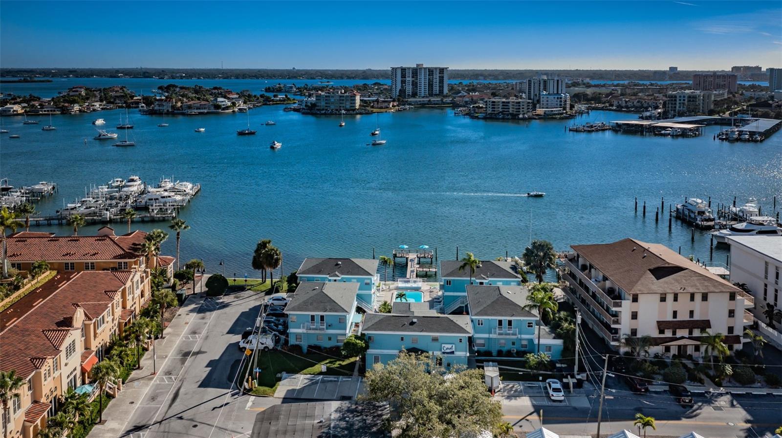 483 E SHORE DR #A4, CLEARWATER BEACH, FL, 33767