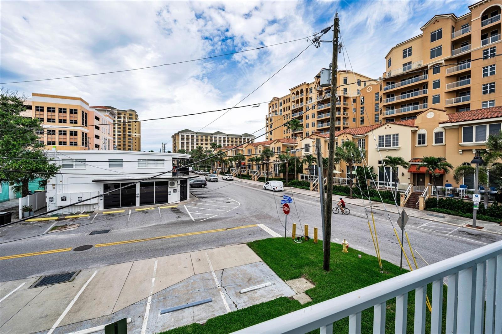 483 E SHORE DR #A4, CLEARWATER BEACH, FL, 33767