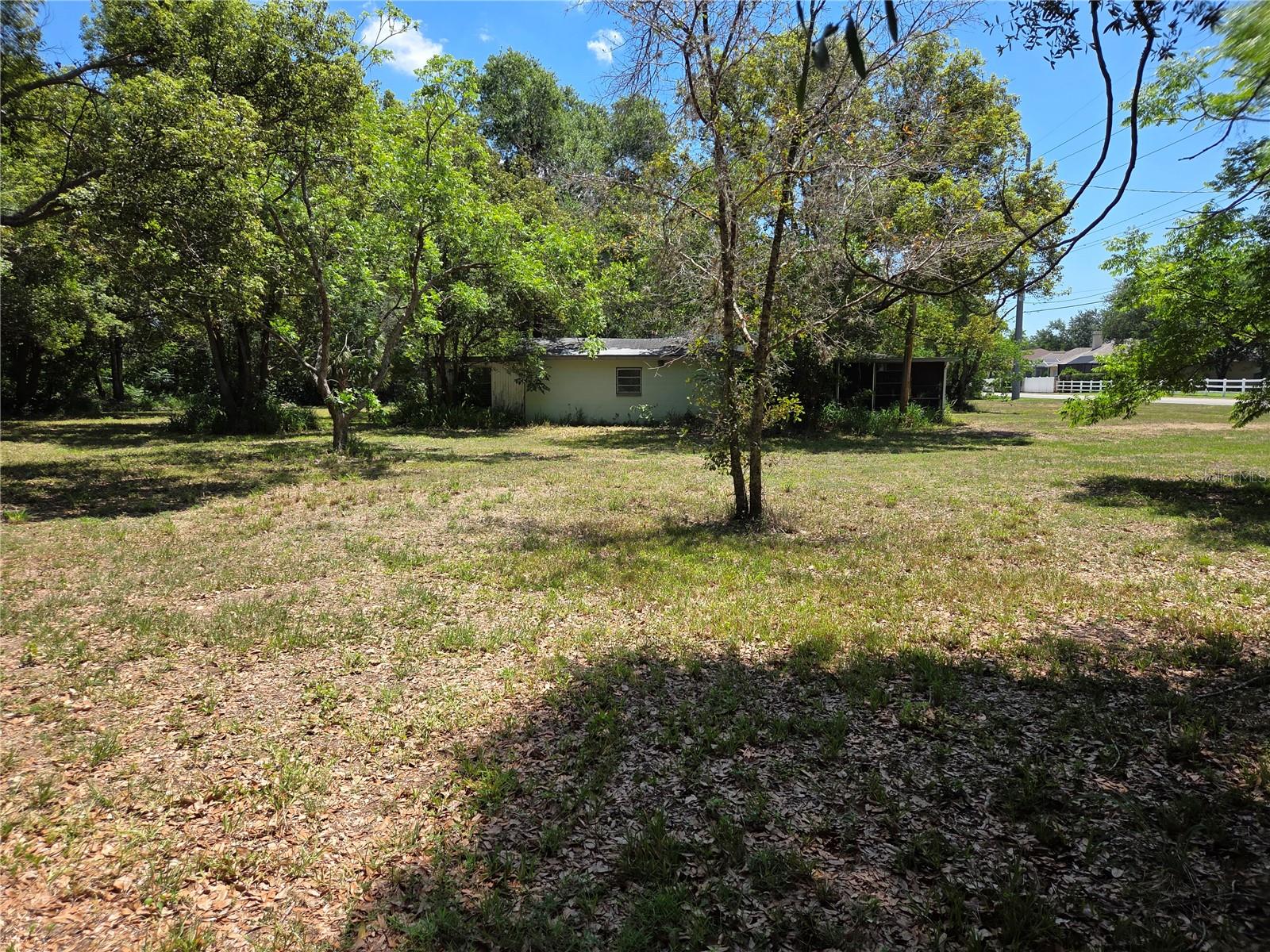 3810 E LUMSDEN RD, VALRICO, FL, 33594