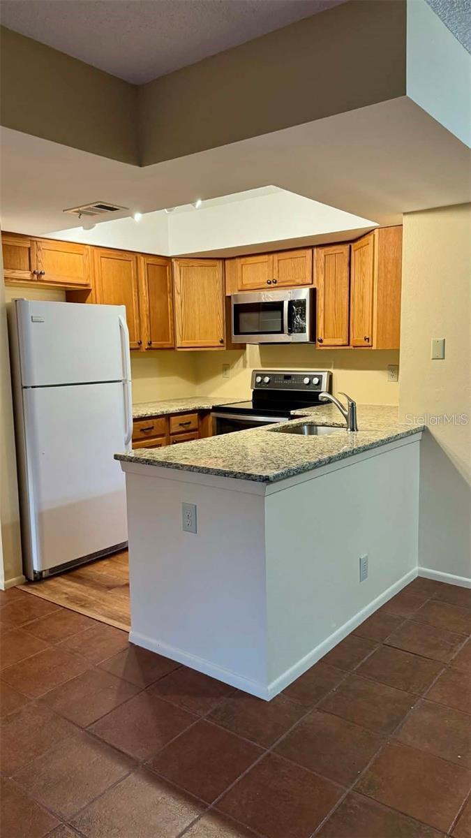 19505 QUESADA AVE #S107, PORT CHARLOTTE, FL, 33948