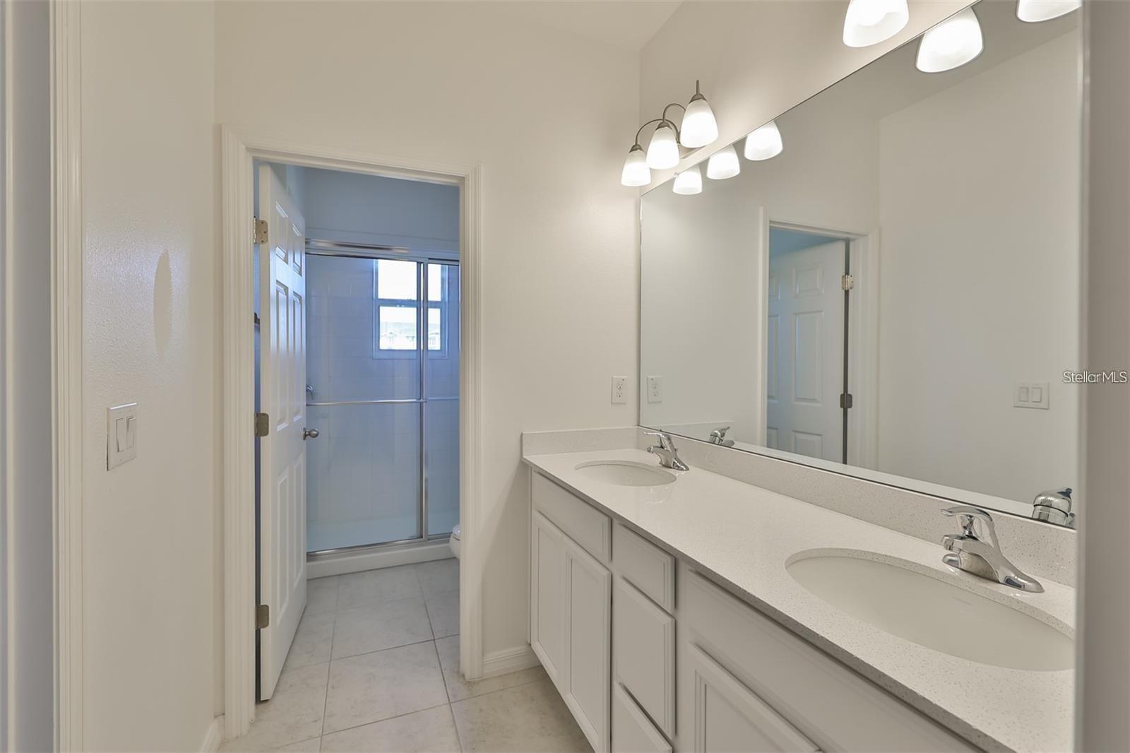 6322 CAMINO DR, APOLLO BEACH, FL, 33572