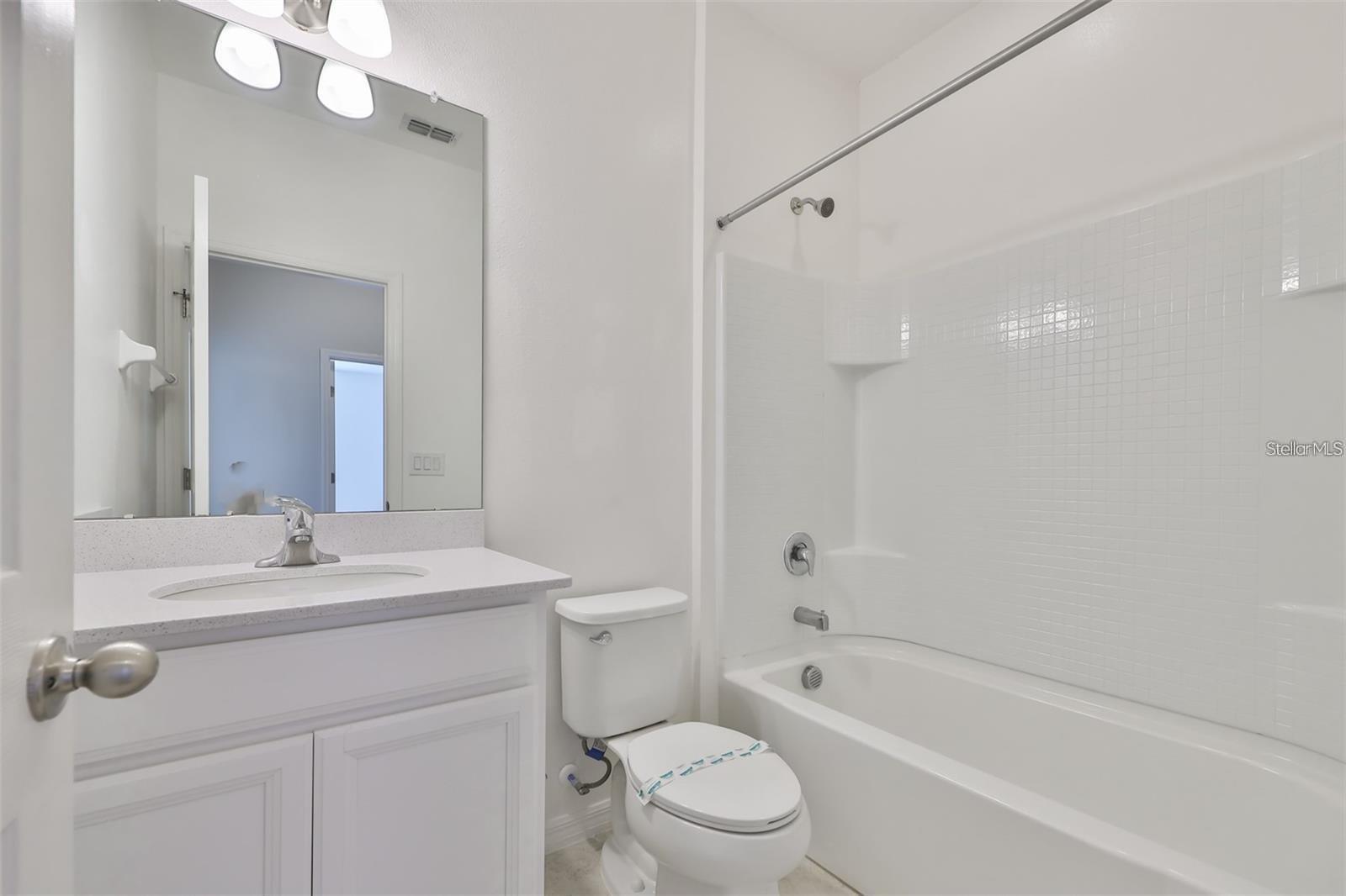 6322 CAMINO DR, APOLLO BEACH, FL, 33572