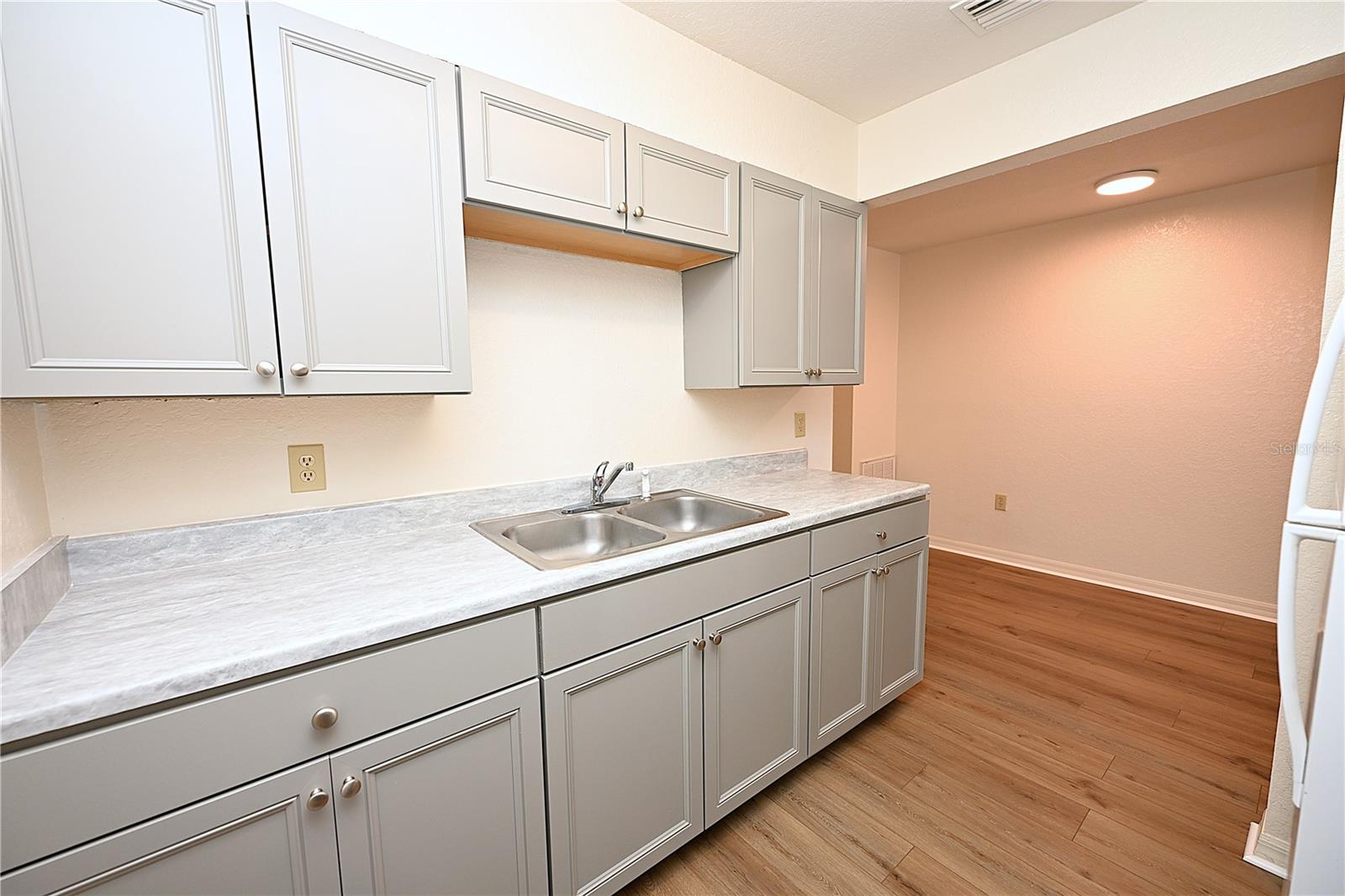 613 ROBIN RD #3, LAKELAND, FL, 33803
