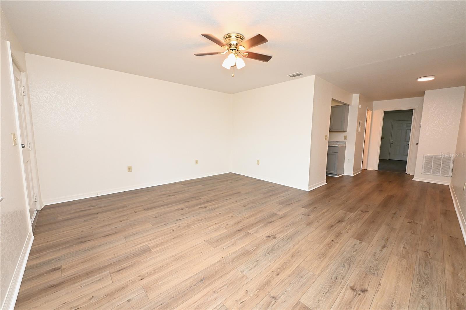 613 ROBIN RD #3, LAKELAND, FL, 33803