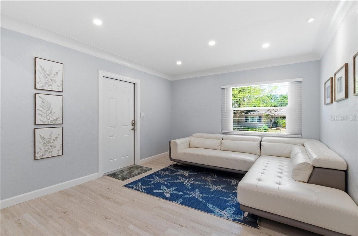 1009 CHESTER DR, CLEARWATER, FL, 33756