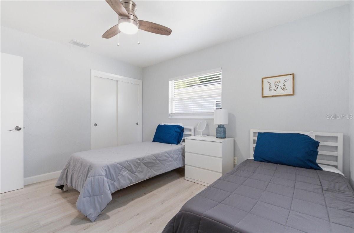 1009 CHESTER DR, CLEARWATER, FL, 33756