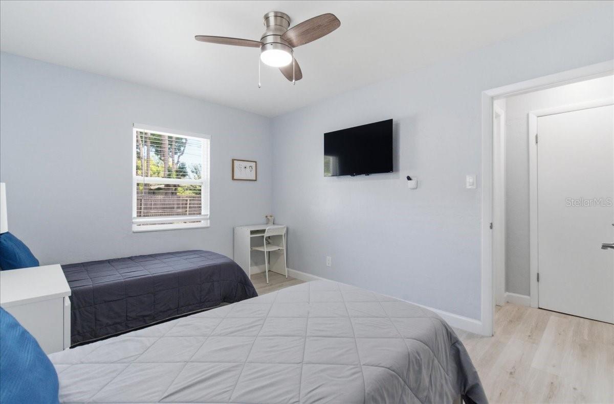 1009 CHESTER DR, CLEARWATER, FL, 33756