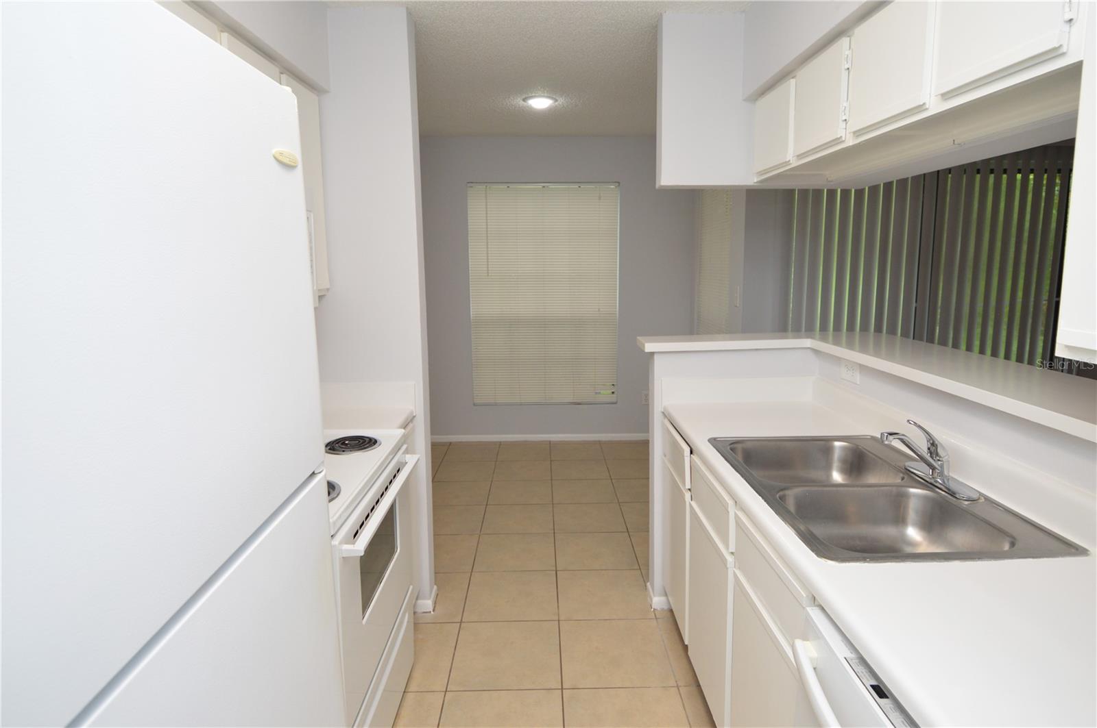 8630 MALLARD RESERVE DR #103, TAMPA, FL, 33614