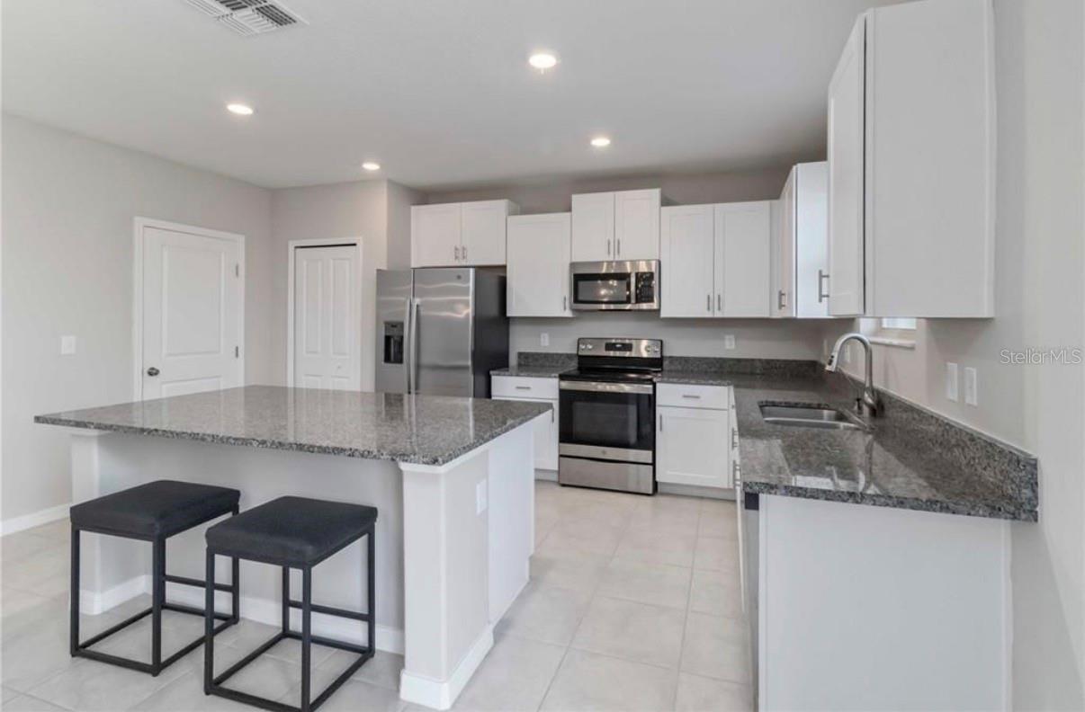 5478 GRAYS HARBOR CT, WIMAUMA, FL, 33598