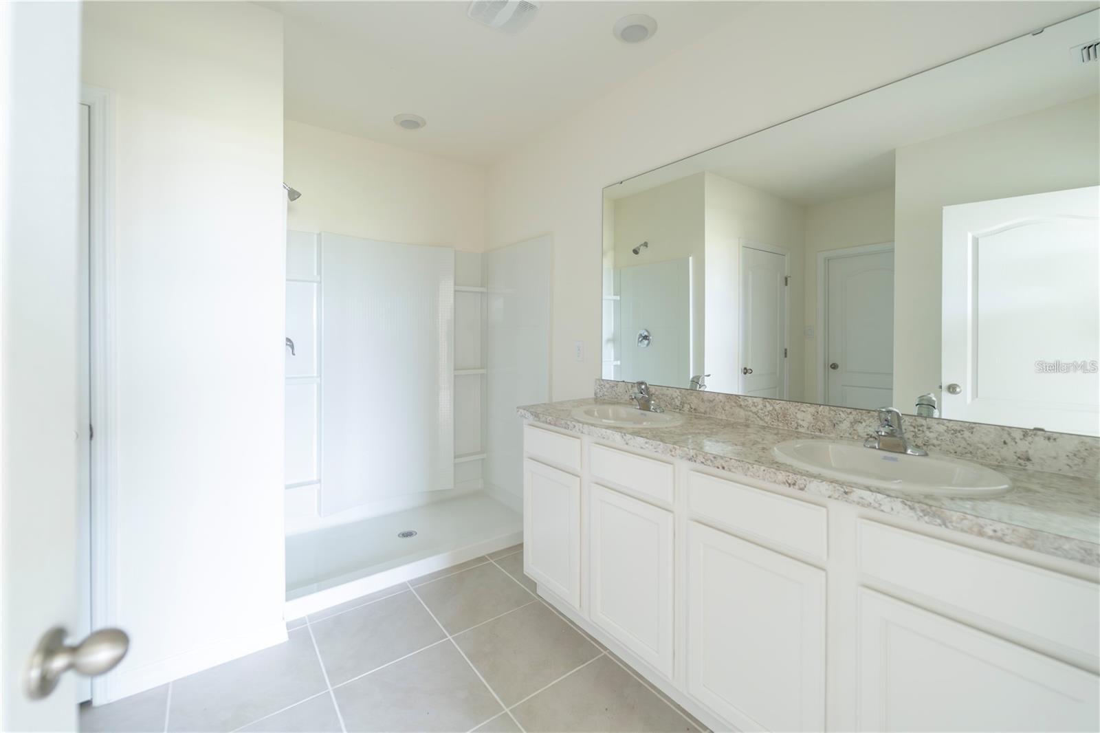 1811 SILVERBELL LOOP, HAINES CITY, FL, 33844