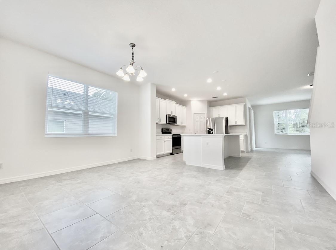 924 AVENAL LN, DAVENPORT, FL, 33837