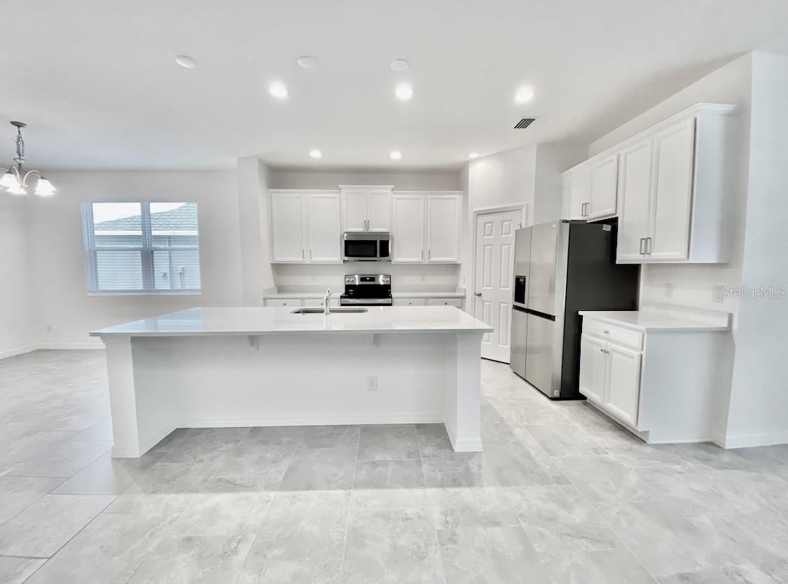 924 AVENAL LN, DAVENPORT, FL, 33837