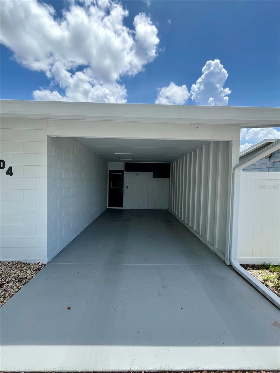 704 TORREY PINES AVE, SUN CITY CENTER, FL, 33573