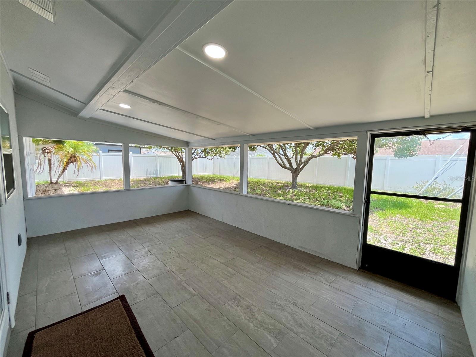 704 TORREY PINES AVE, SUN CITY CENTER, FL, 33573