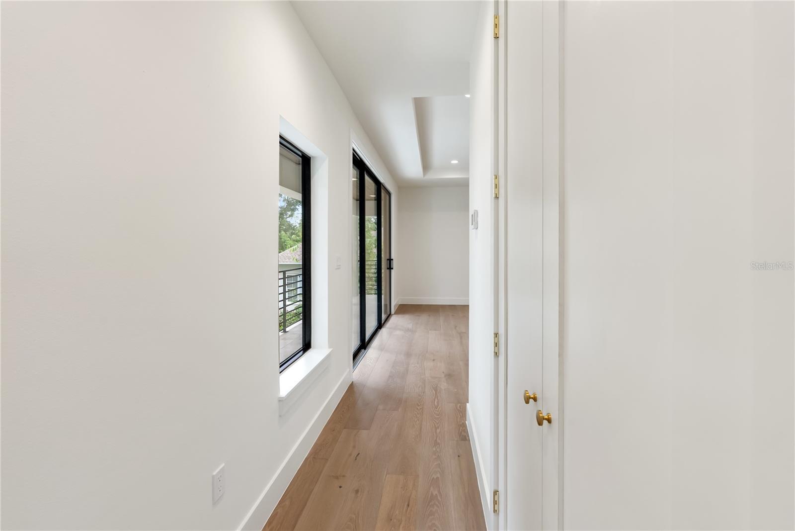 3800 FLORES AVE, SARASOTA, FL, 34239