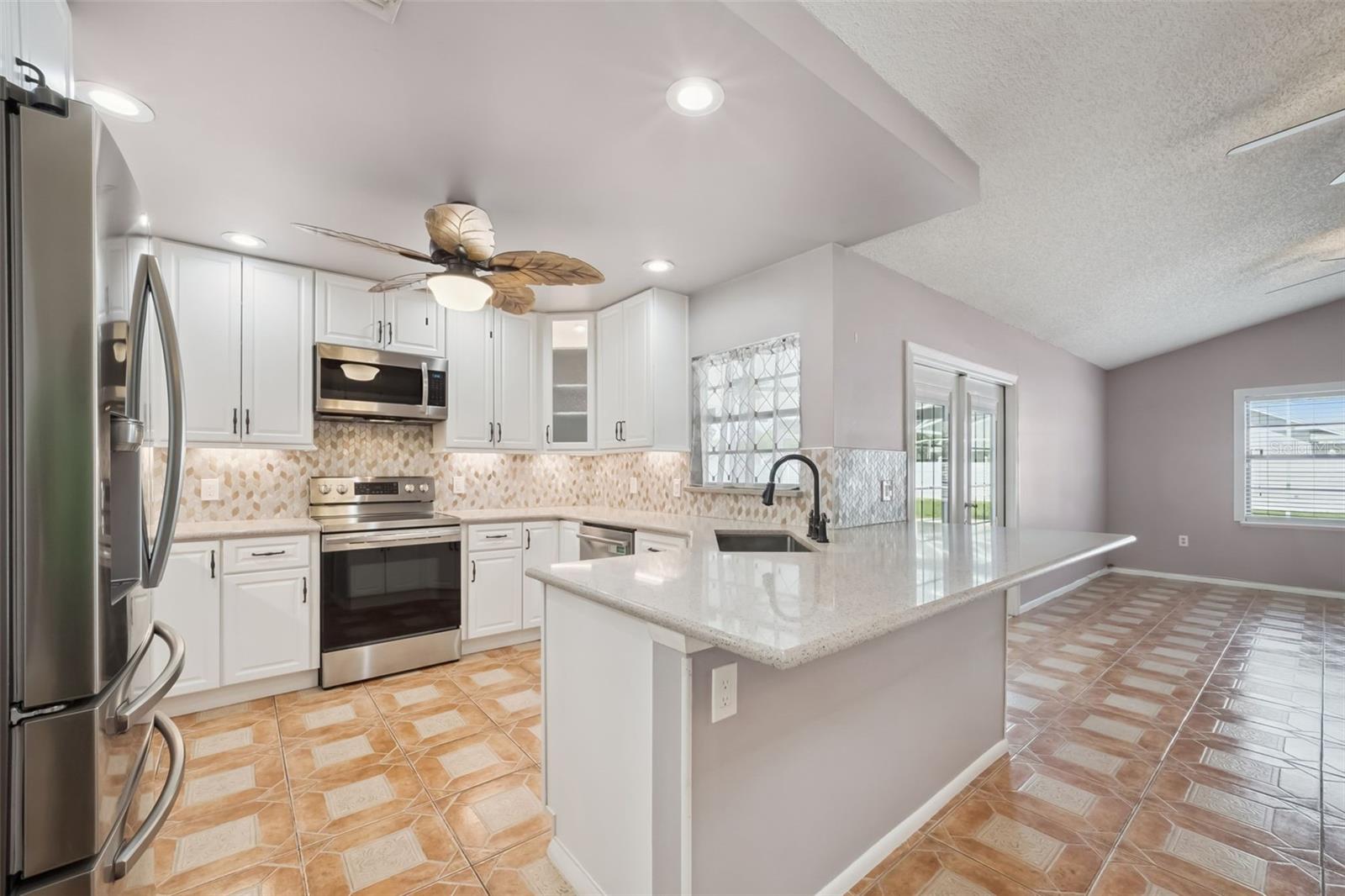 2620 E DORCHESTER DR, DELTONA, FL, 32738