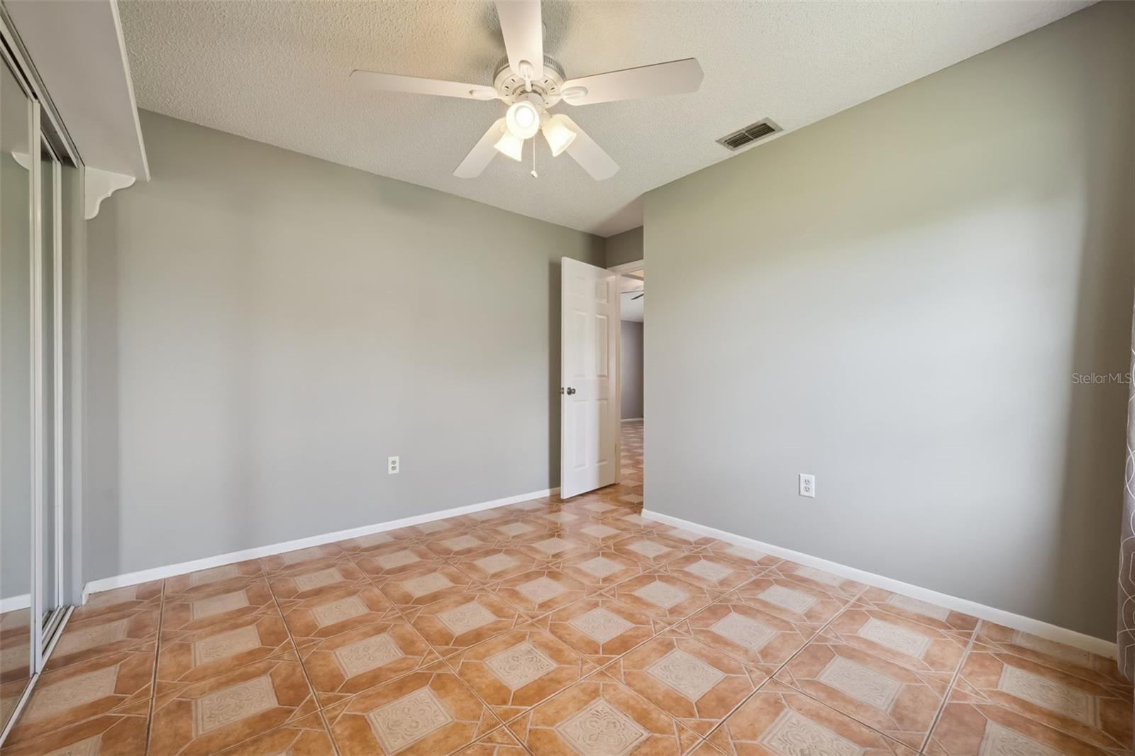 2620 E DORCHESTER DR, DELTONA, FL, 32738