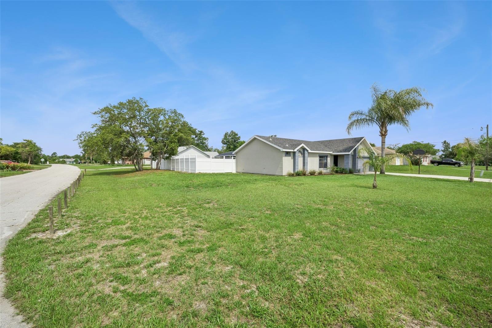 2620 E DORCHESTER DR, DELTONA, FL, 32738