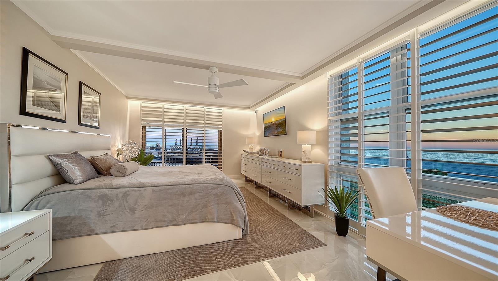 2301 GULF OF MEXICO DR #12N, LONGBOAT KEY, FL, 34228