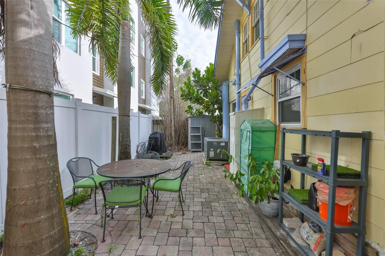 340 MOFFETT CT N, ST PETERSBURG, FL, 33701