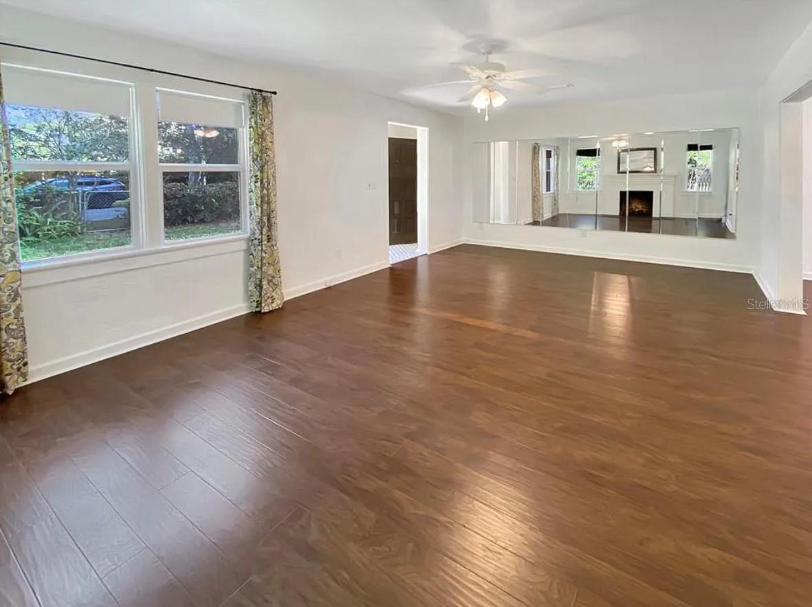 824 NE 9TH AVE, GAINESVILLE, FL, 32601