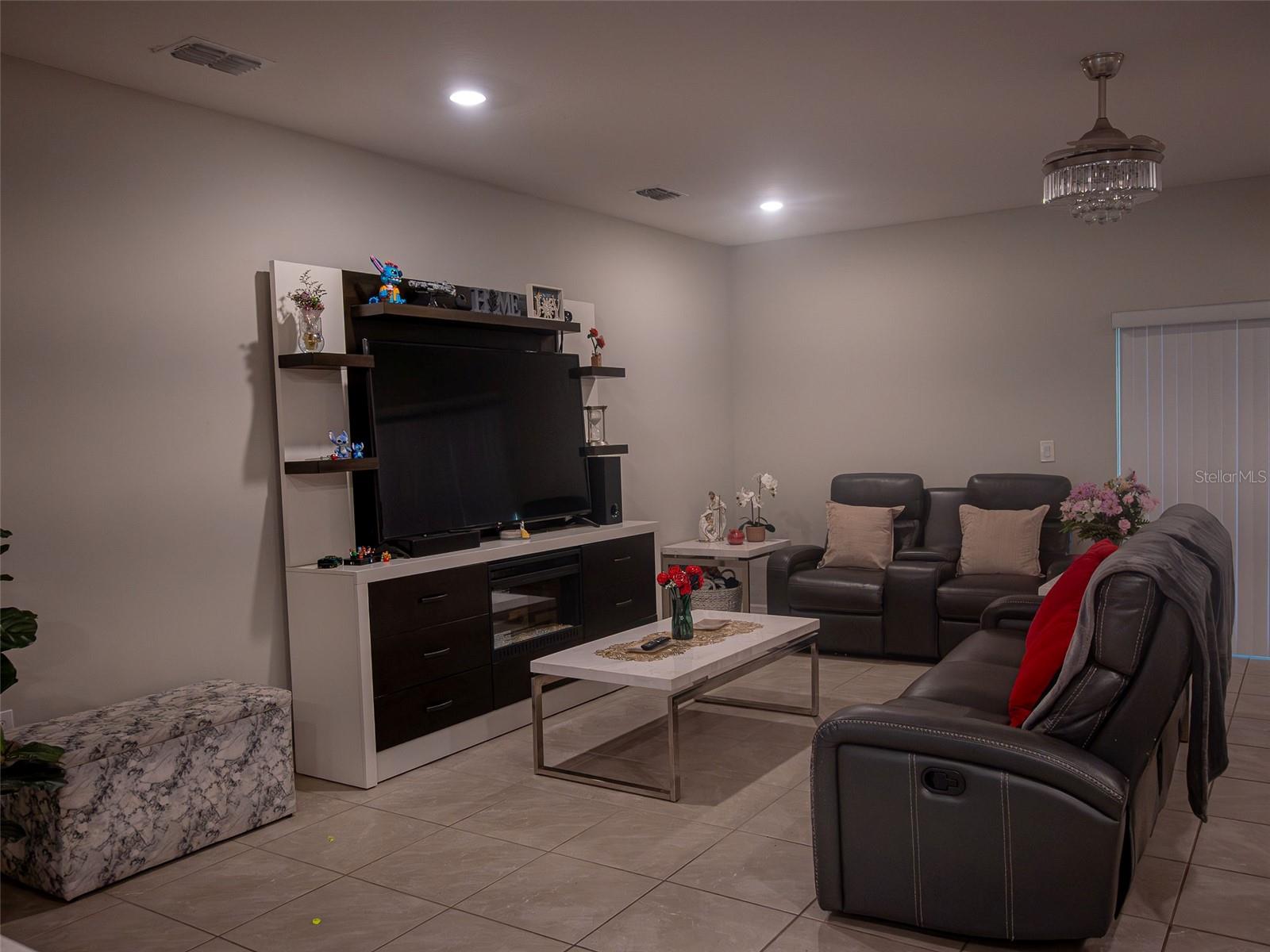 4878 CORAL CASTLE DR, KISSIMMEE, FL, 34746