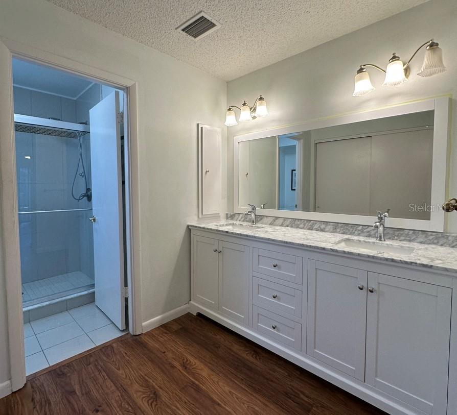 2517 GLEBE FARM CLOSE #H-2, SARASOTA, FL, 34235