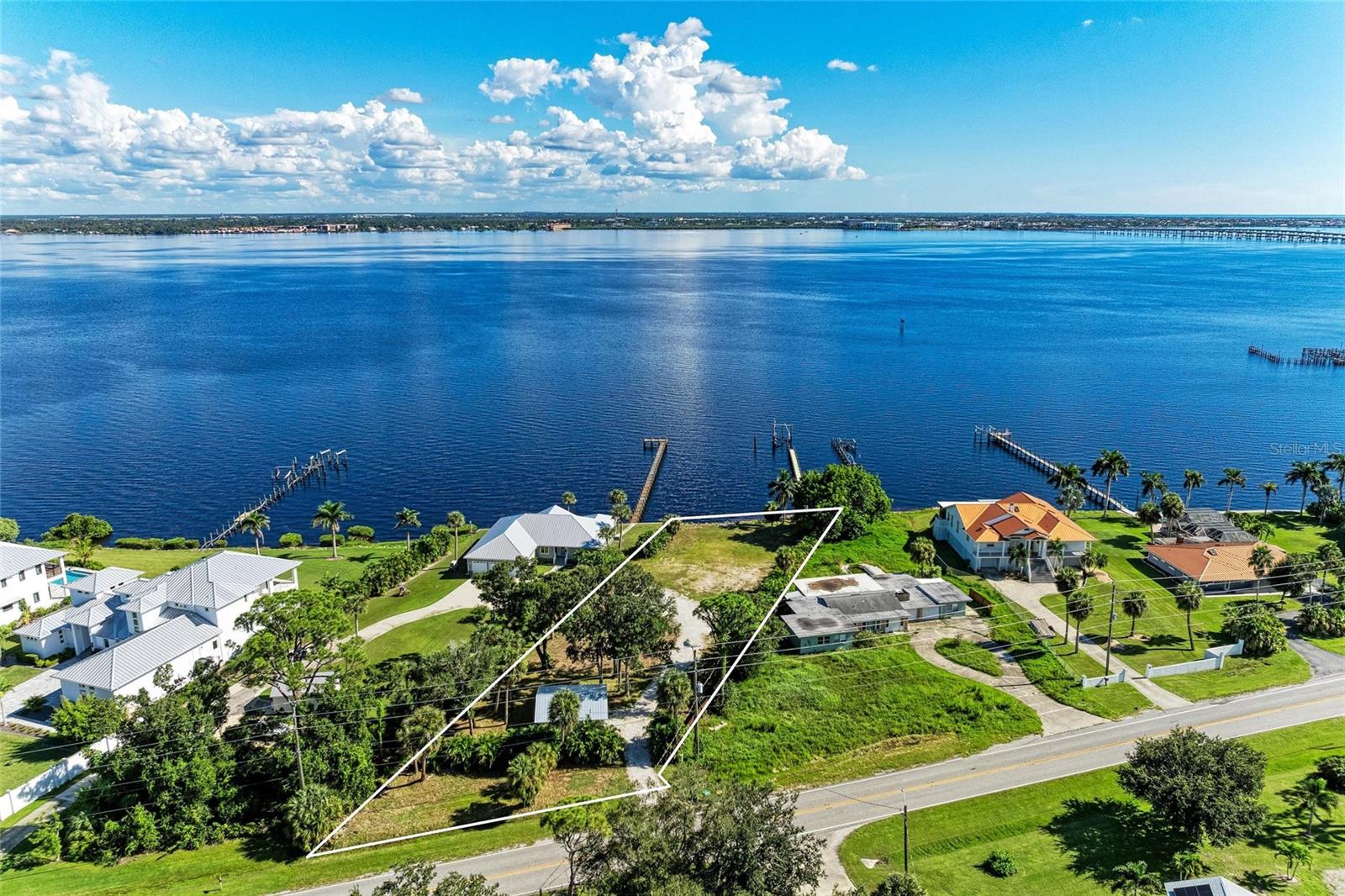 24181 HARBORVIEW RD, PUNTA GORDA, FL, 33980