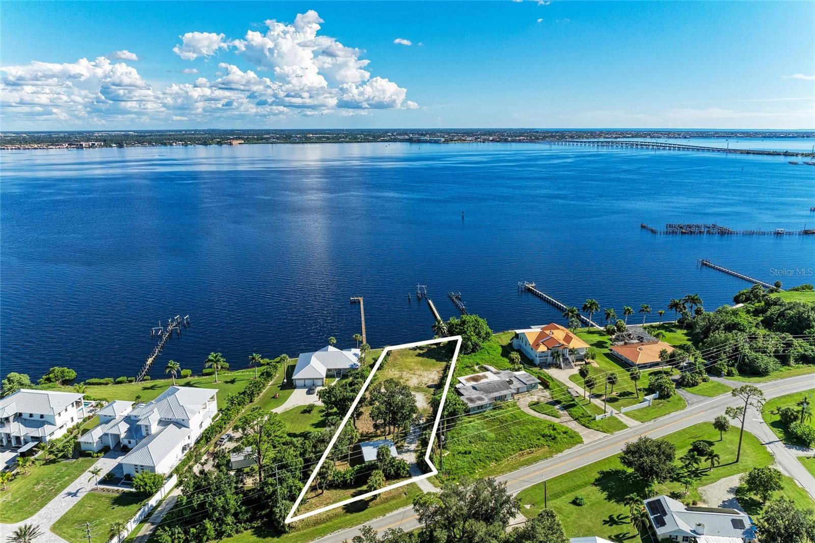 24181 HARBORVIEW RD, PUNTA GORDA, FL, 33980