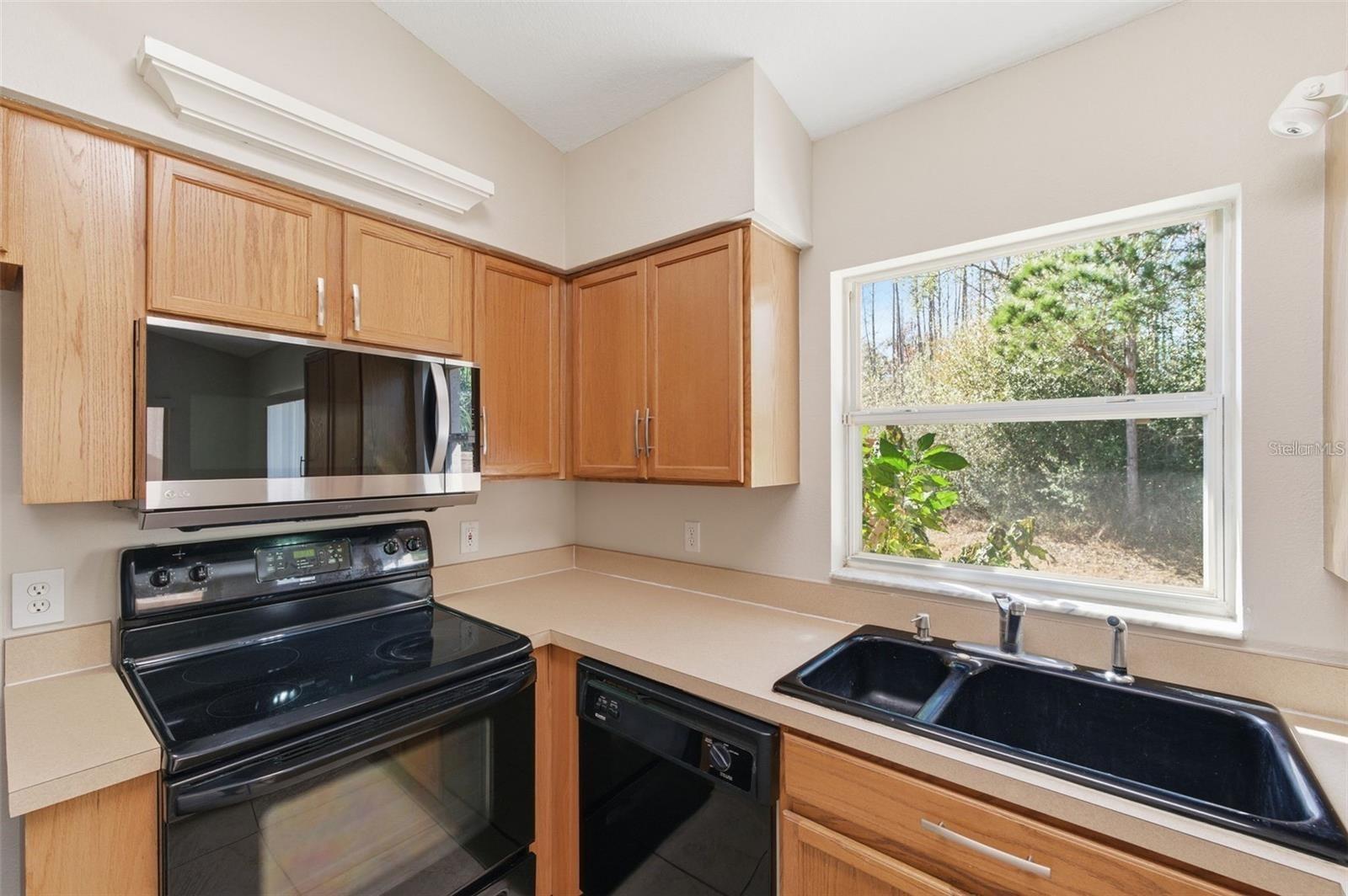 8618 VILLA LARGO DR, TAMPA, FL, 33614