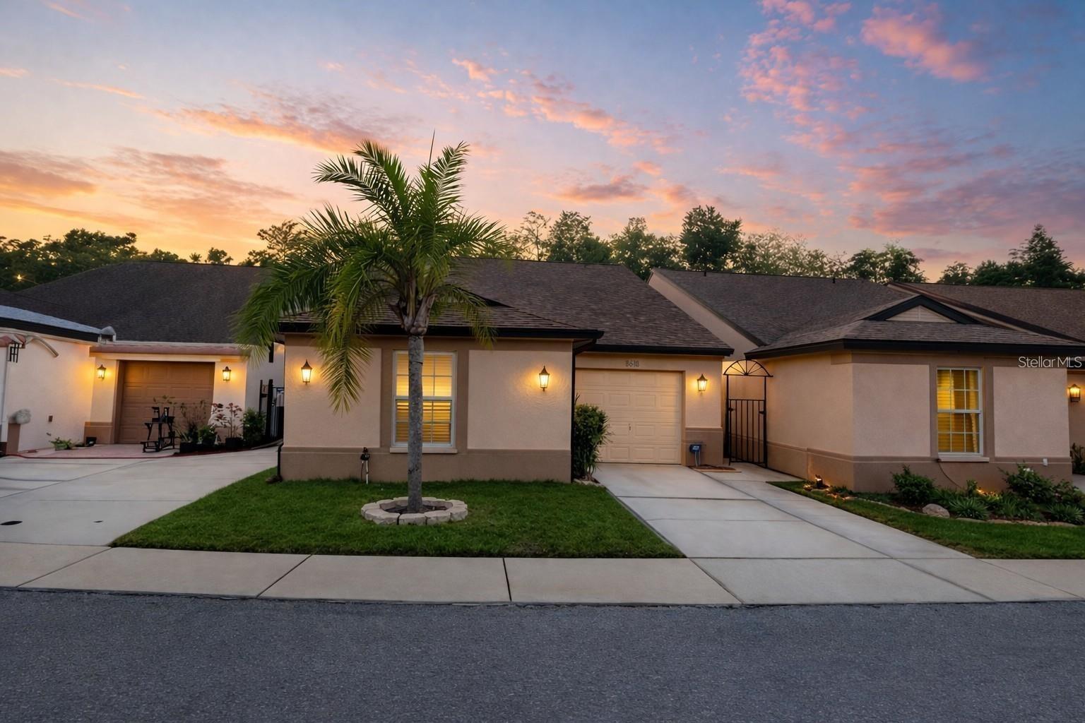 8618 VILLA LARGO DR, TAMPA, FL, 33614