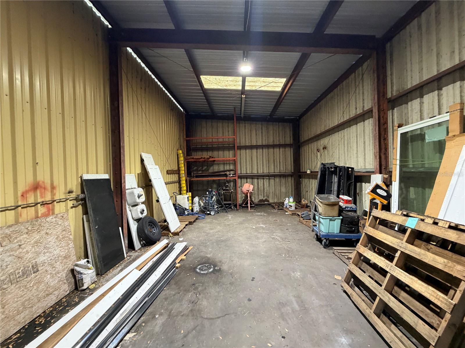 15921 N FLORIDA AVE, LUTZ, FL, 33549