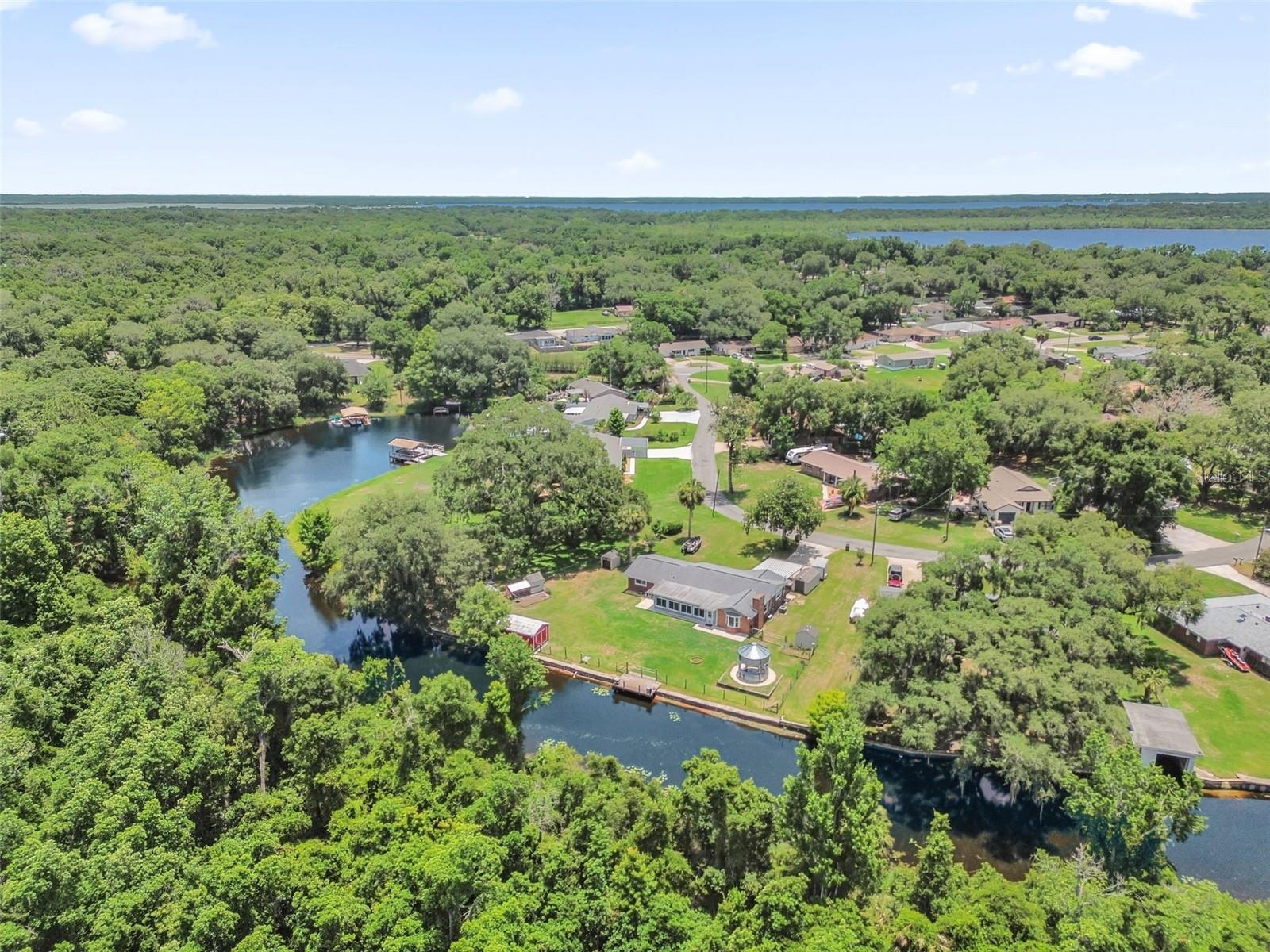 35505 CRESCENT DR, FRUITLAND PARK, FL, 34731