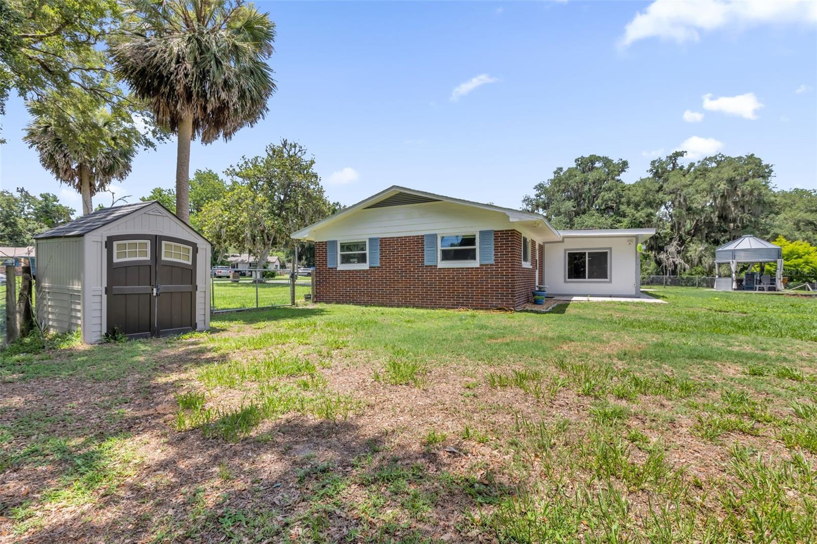 35505 CRESCENT DR, FRUITLAND PARK, FL, 34731