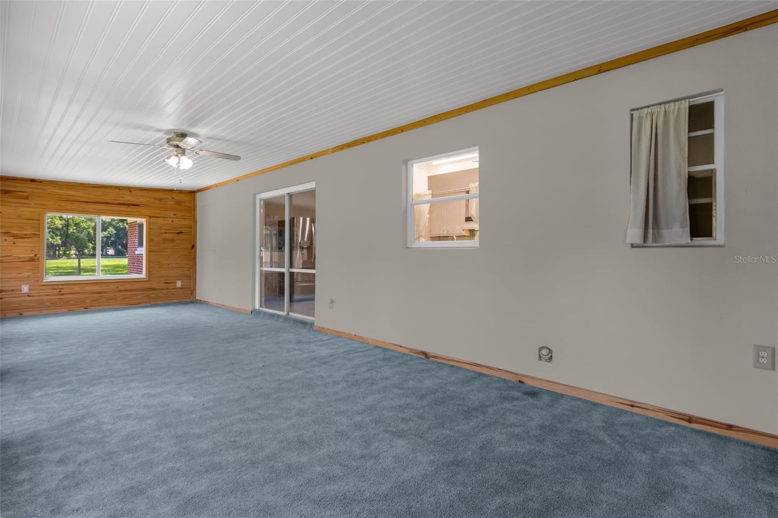 35505 CRESCENT DR, FRUITLAND PARK, FL, 34731