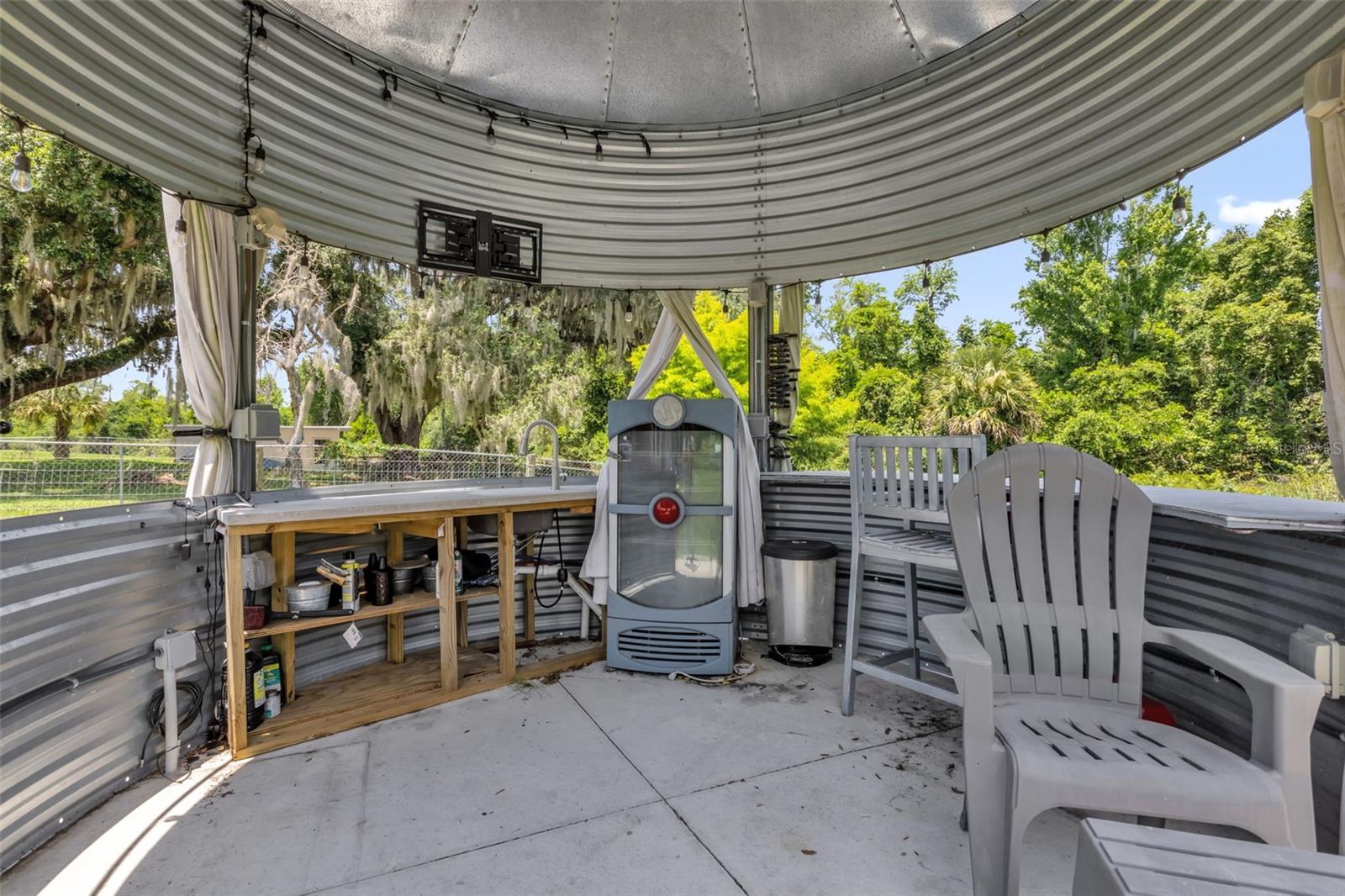 35505 CRESCENT DR, FRUITLAND PARK, FL, 34731