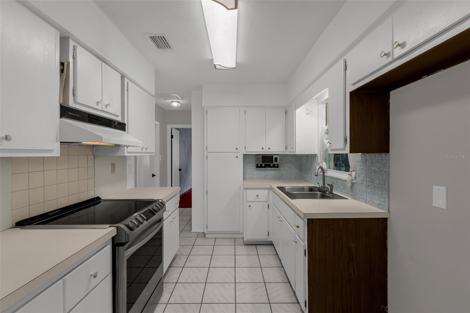 35505 CRESCENT DR, FRUITLAND PARK, FL, 34731
