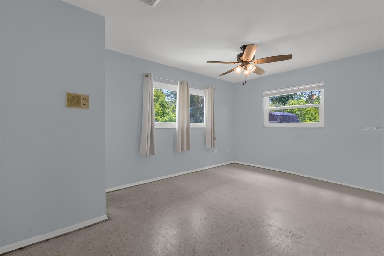 35505 CRESCENT DR, FRUITLAND PARK, FL, 34731