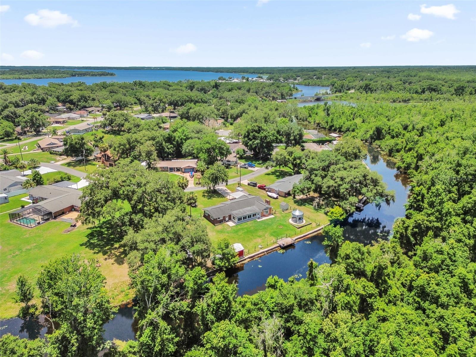 35505 CRESCENT DR, FRUITLAND PARK, FL, 34731