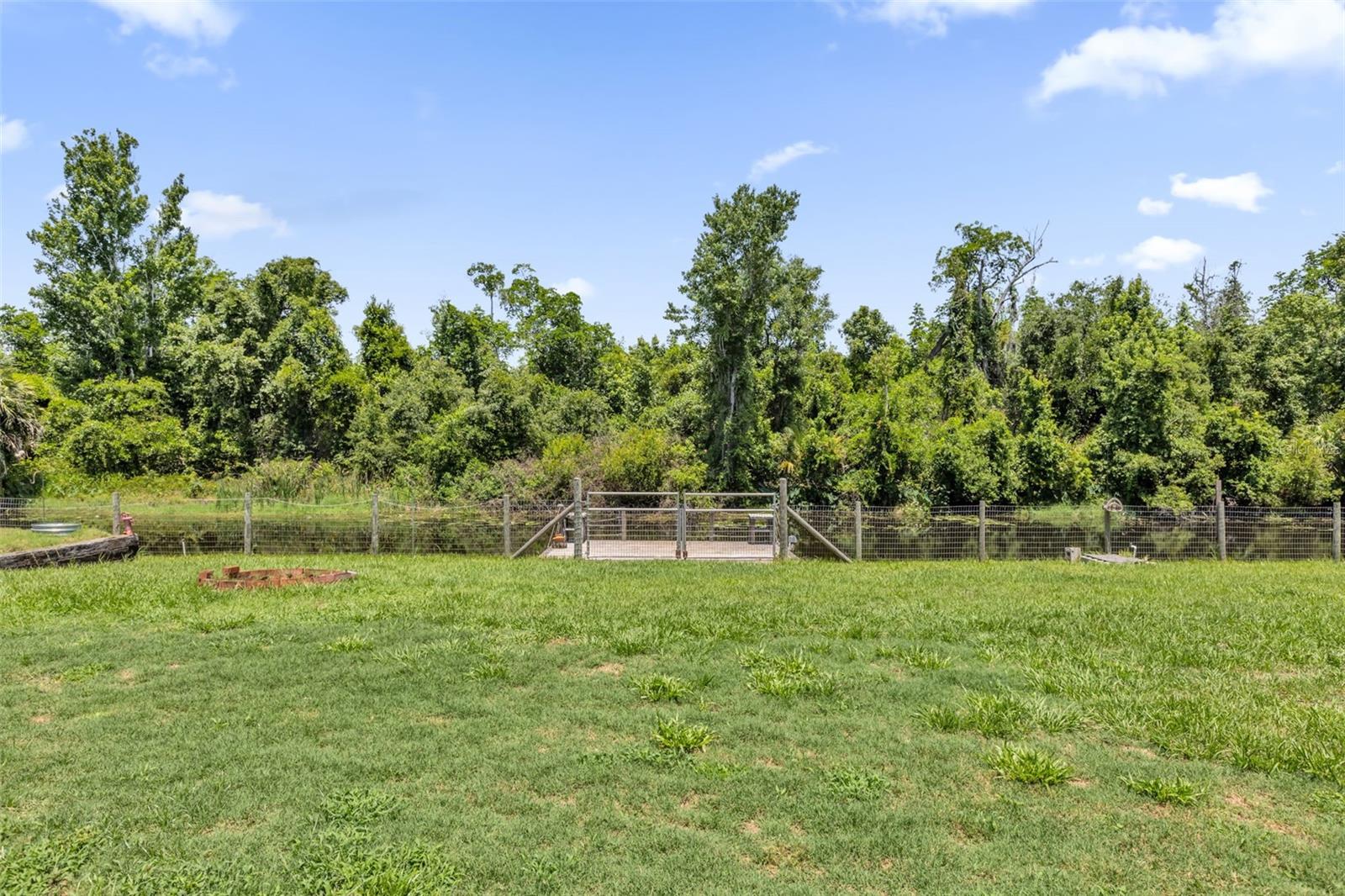 35505 CRESCENT DR, FRUITLAND PARK, FL, 34731